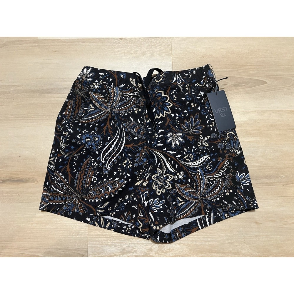 NWT VRST Mens Resort Short 6" Wallflower Black Multi Paisley Floral Print Small